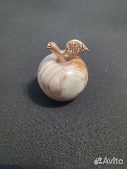 Сувениры из оникса