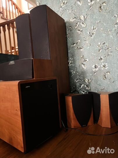 Комплект акустики 5.1 Jamo серии concert