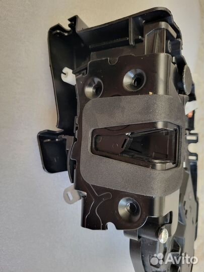 Замок /трос вод. двери range rover evoque