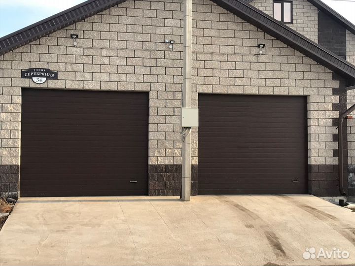 Секционные ворота