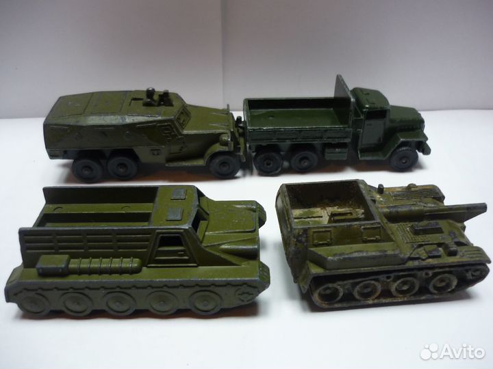 Модели военной техники 