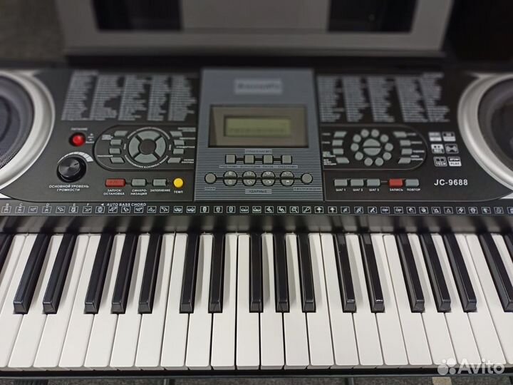 Синтезатор новый