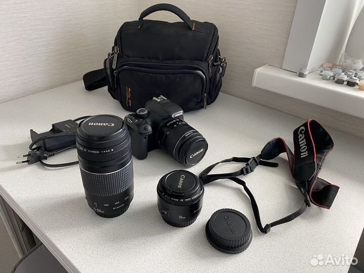 Зеркальный фотоаппарат canon 550d