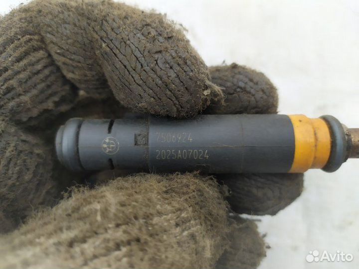 Форсунка инжекторная электрическая Bmw 7-Series