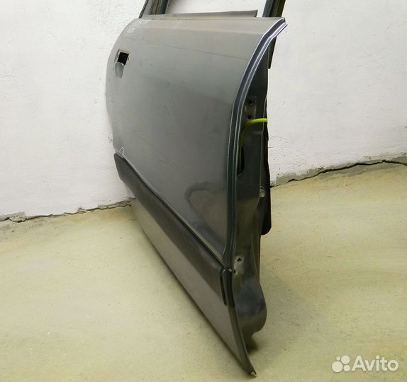 Дверь задняя правая Audi 80 B3