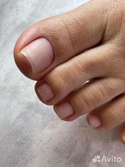 Маникюр/педикюр