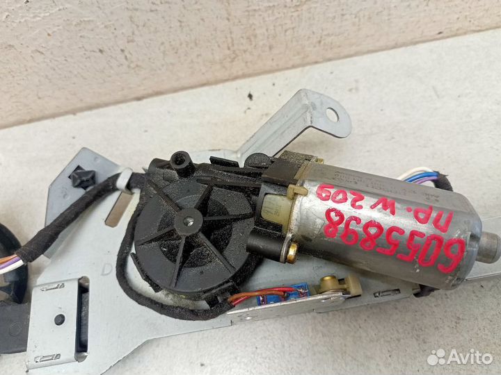 Механизм подачи ремня безопасности