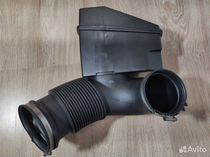 Резонатор воздушного фильтра Bmw X5 E70 N52B30AF