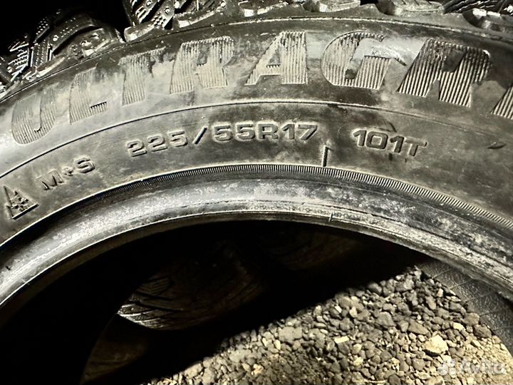 Goodyear Ultragrip Ice Arctic 225/55 R17