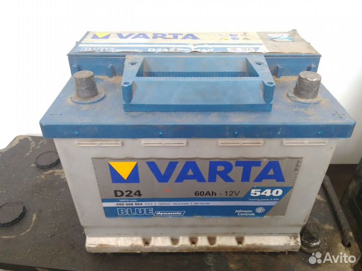 60Ач аккумулятор б/у Varta D24