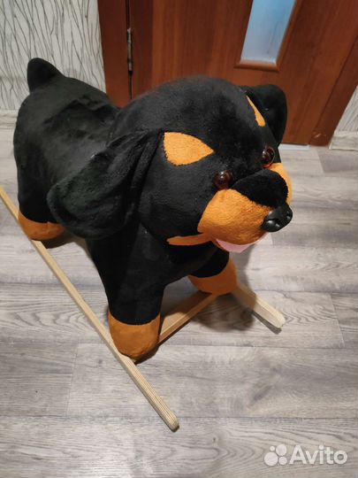 Собака качалка