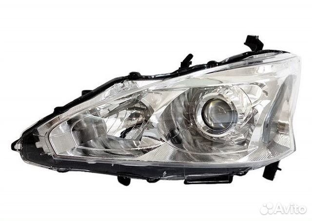 Фара левая Nissan Teana L33