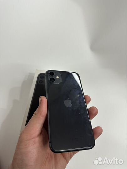 iPhone 11, 64 ГБ