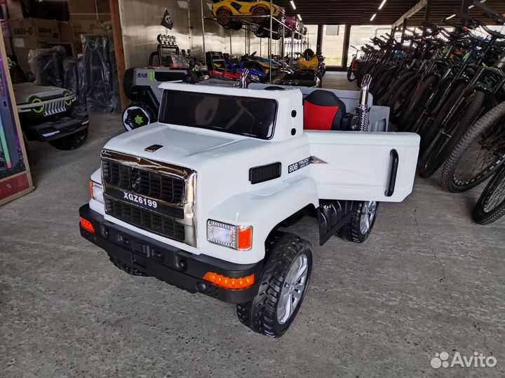 Электромобили Грузовик