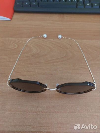 Солнцезащитные очки