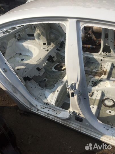 Стойка кузова центральная правая (Kia Cerato)