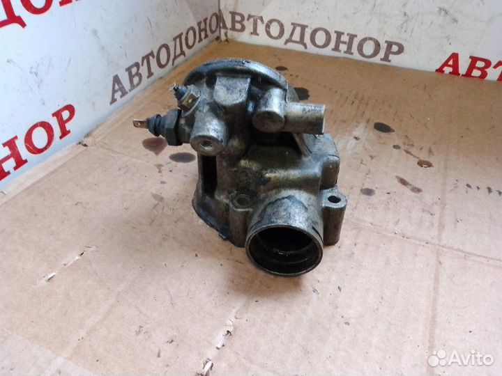 Корпус масляного фильтра Audi A4 2.5TD 1999