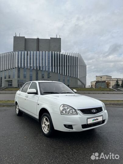 LADA Priora 1.6 МТ, 2010, 180 000 км