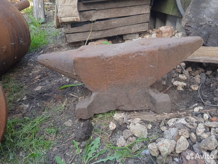 Наковальня СССР