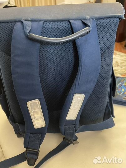 Школьный рюкзак