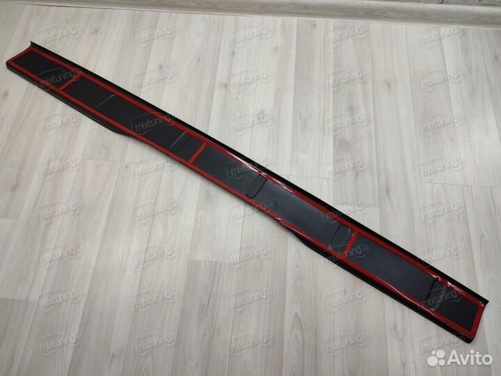 Накладка на задний бампер Mercedes Vito/W639