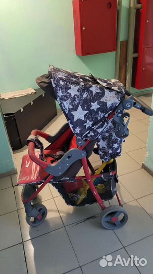 Прогулочная коляска