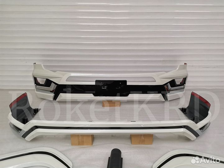 Обвес Toyota Land Cruiser 300 Modellista White