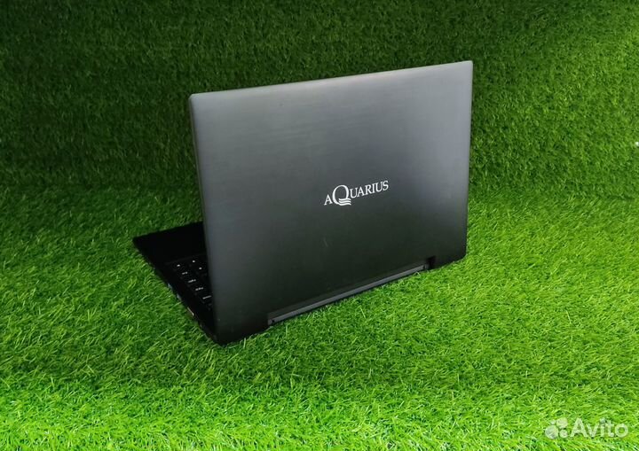 Ноутбук для дома и офиса с SSD 240Gb + 8 озу