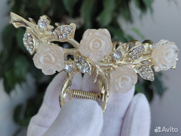 Заколка для волос