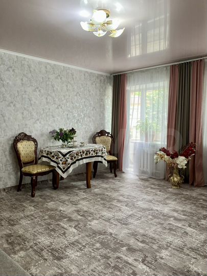 3-к. квартира, 63 м², 2/5 эт.