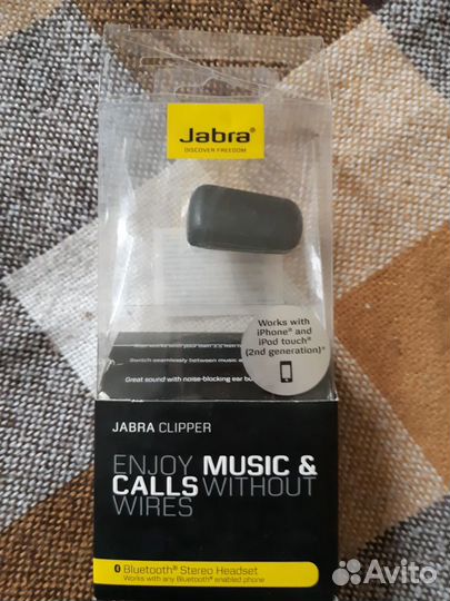 Bluetooth гарнитура клипса