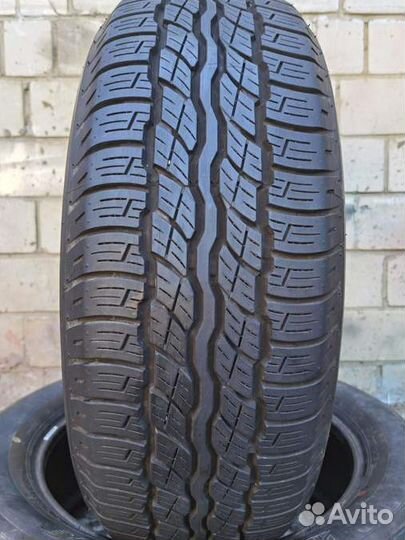 Bridgestone Dueler H/T D687 235/55 R18 100H