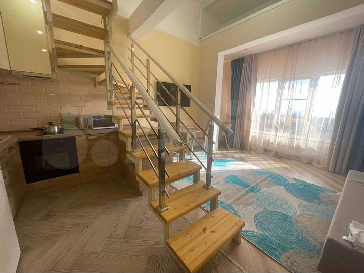 2-к. квартира, 65 м², 4/4 эт.