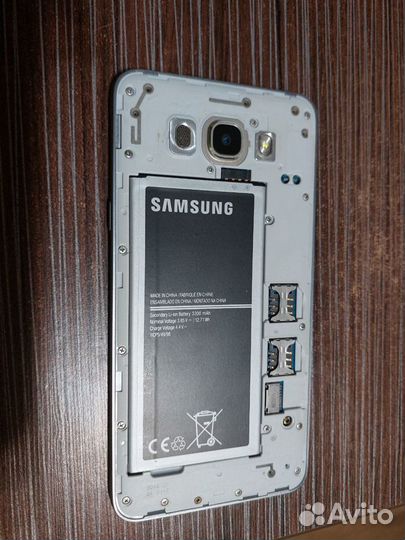 Samsung Galaxy J7 (2016), 2/16 ГБ