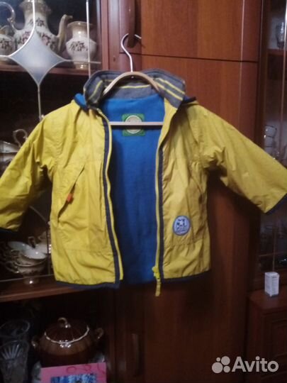 Куртка на девочку