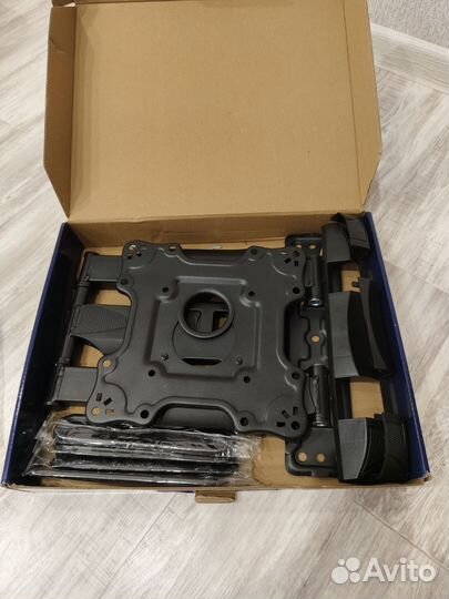 Кронштейн для телевизора поворотный