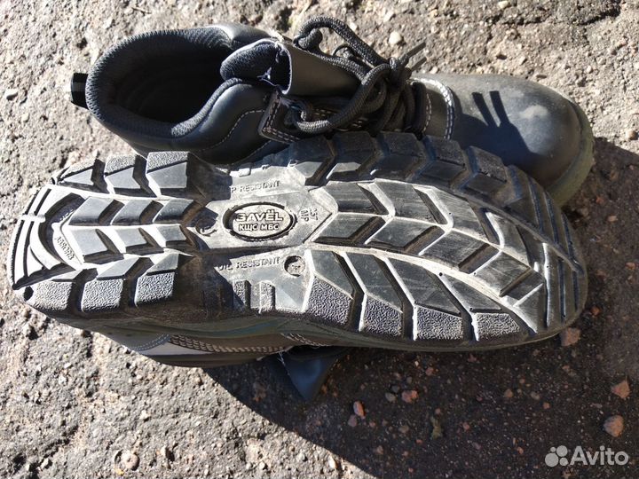 Ботинки рабочие 40 размера