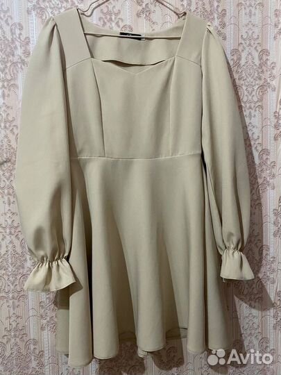 Платье женское s