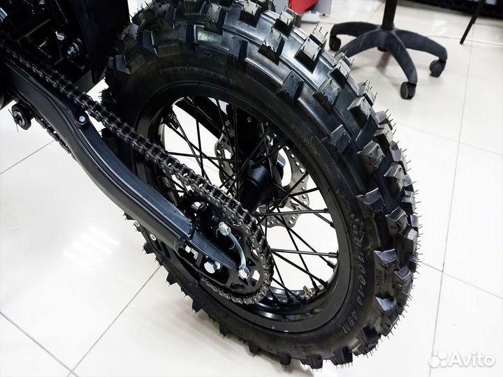 Мотоцикл Avantis KT-150E Classic