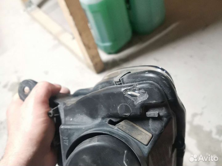 Фара левая Logan II 2014