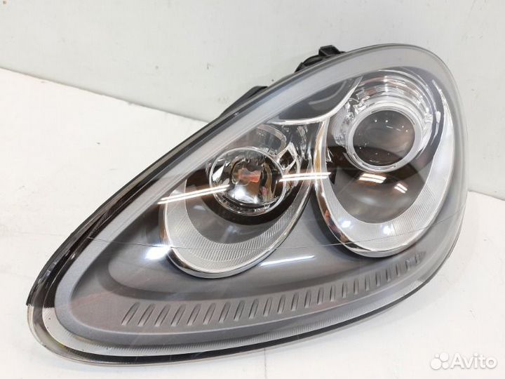 Фара передняя левая Porsche Cayenne 958 2010-2014