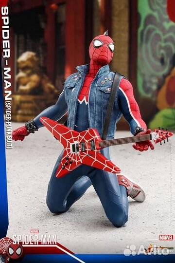 Hot Toys VGM32 Marvel's Spider-Man Spider Punk