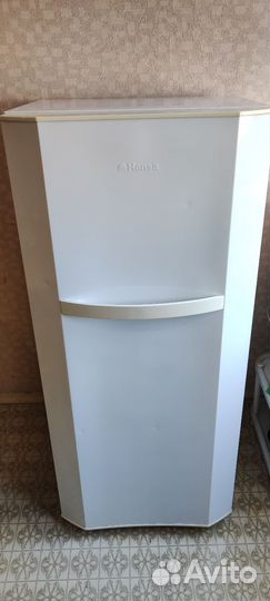 Морозильная камера Hansa FZ 202/34