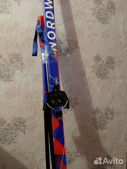 Беговые лыжи