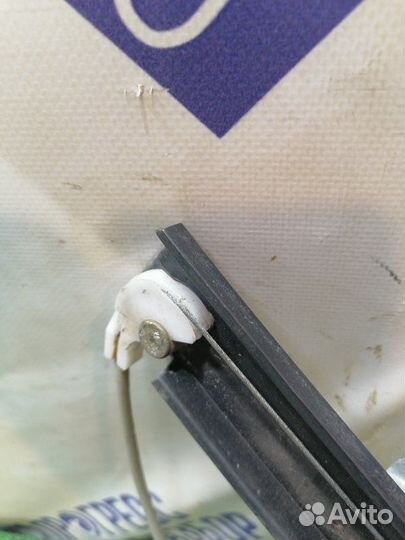 Стеклоподъемник задний правый Ssangyong Rexton