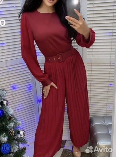 Комбинезон женский р-р 42-44