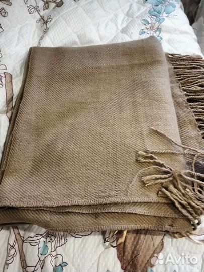 Палантин- пончо