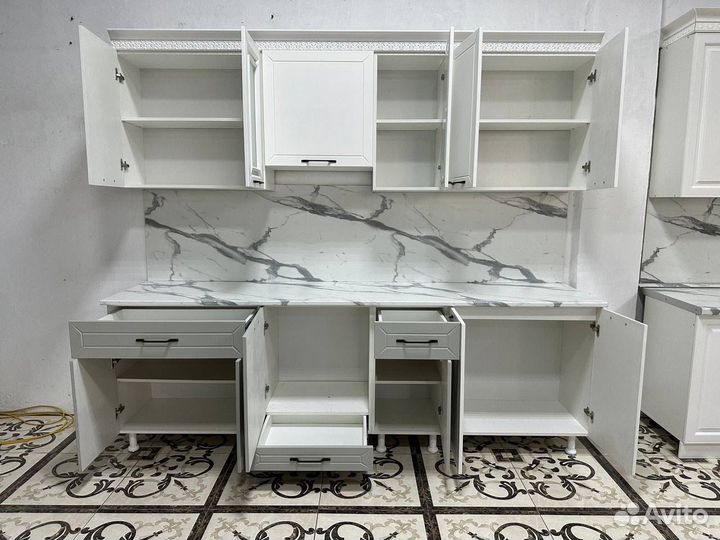 Кухонный гарнитур Сара