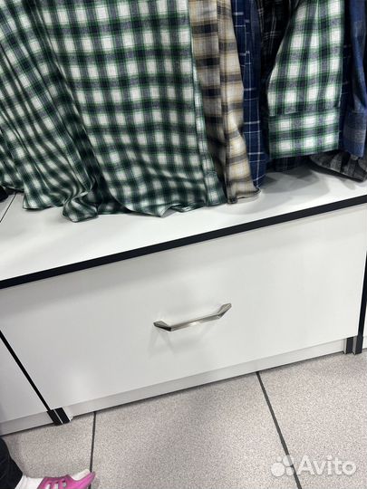 Тумба выдвижная