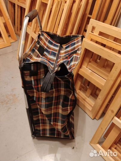 Сумка лна колесиках